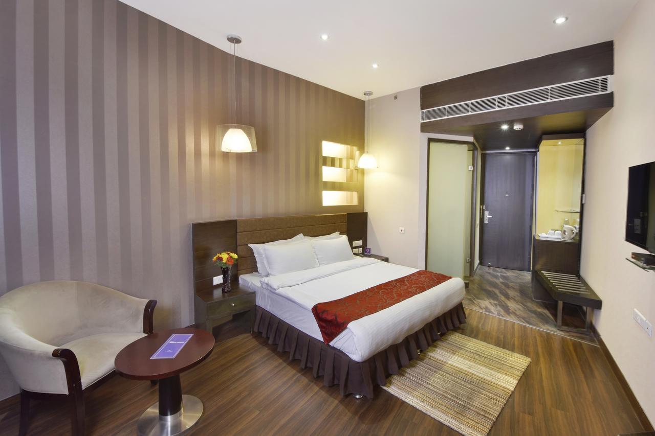 Five Elements Hotels Delhi- North Avenue Нью-Дели Экстерьер фото