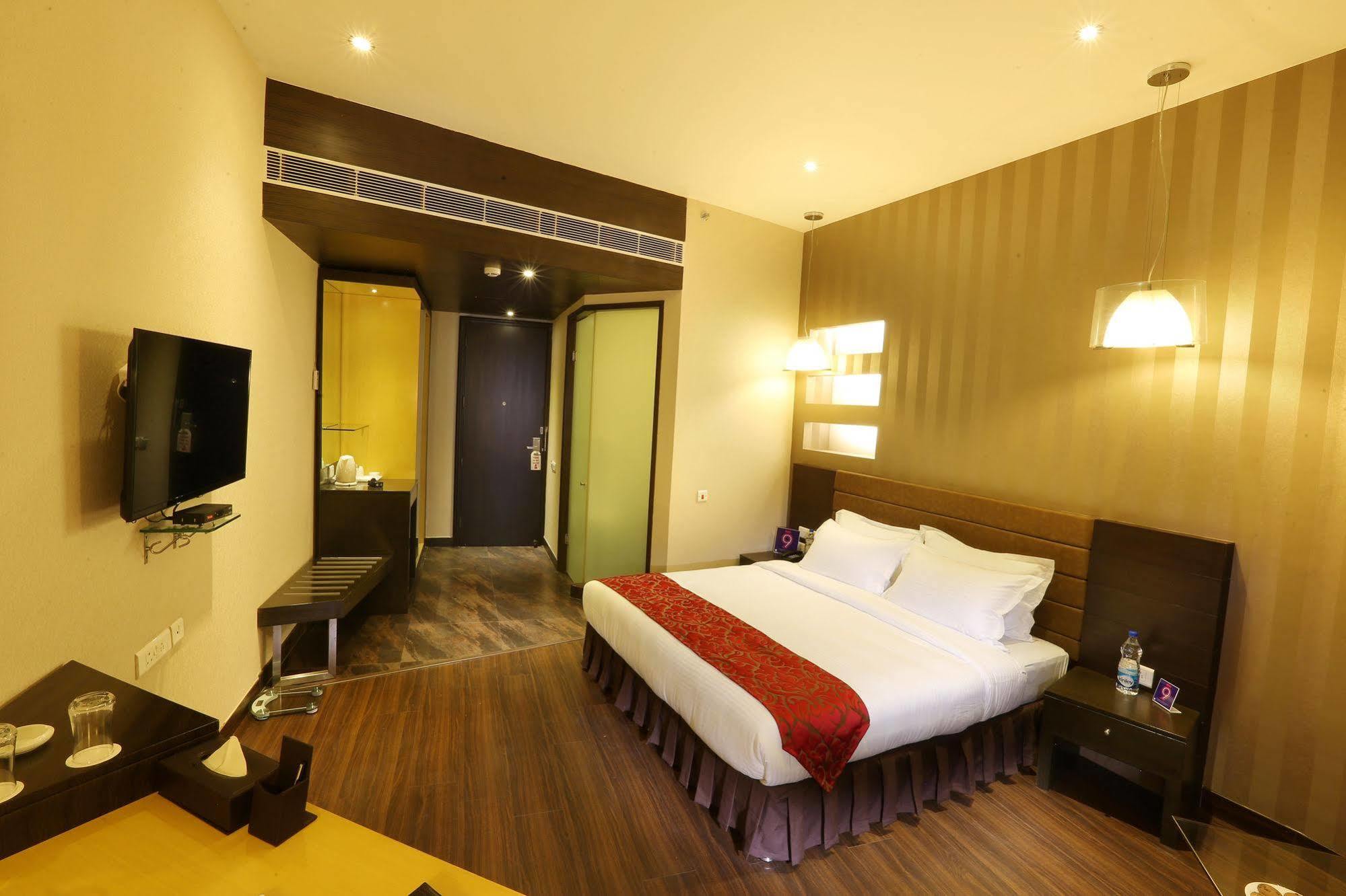 Five Elements Hotels Delhi- North Avenue Нью-Дели Экстерьер фото