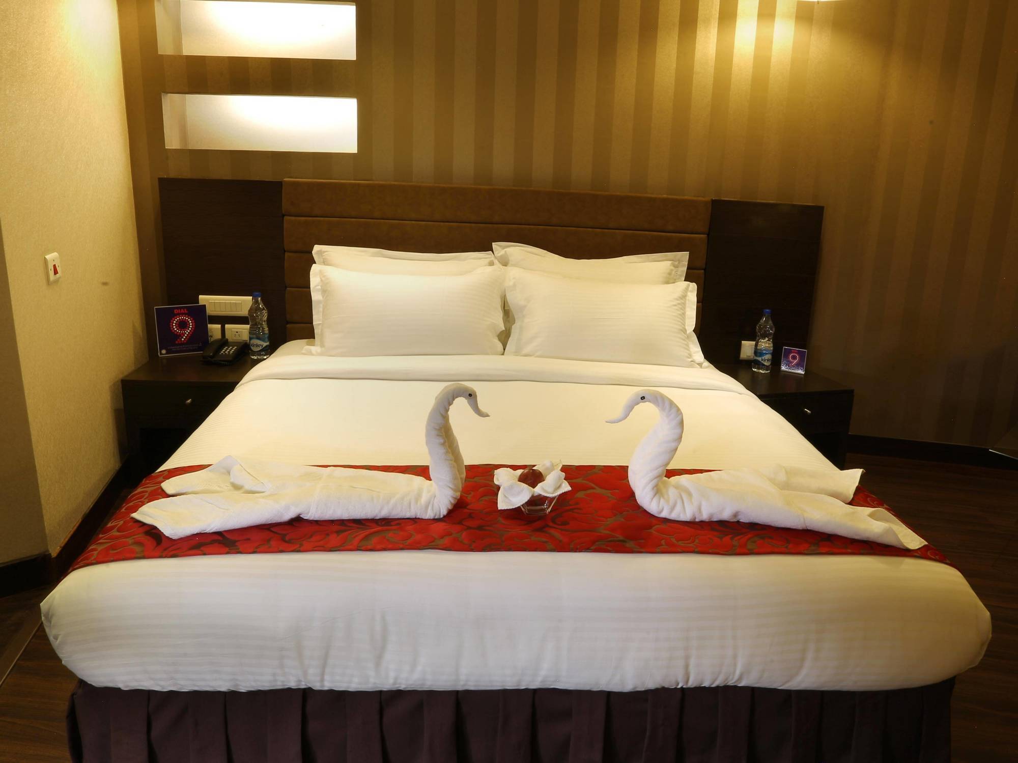 Five Elements Hotels Delhi- North Avenue Нью-Дели Экстерьер фото
