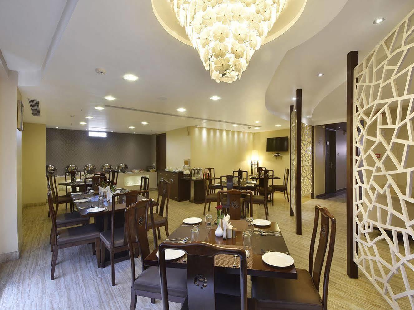 Five Elements Hotels Delhi- North Avenue Нью-Дели Экстерьер фото